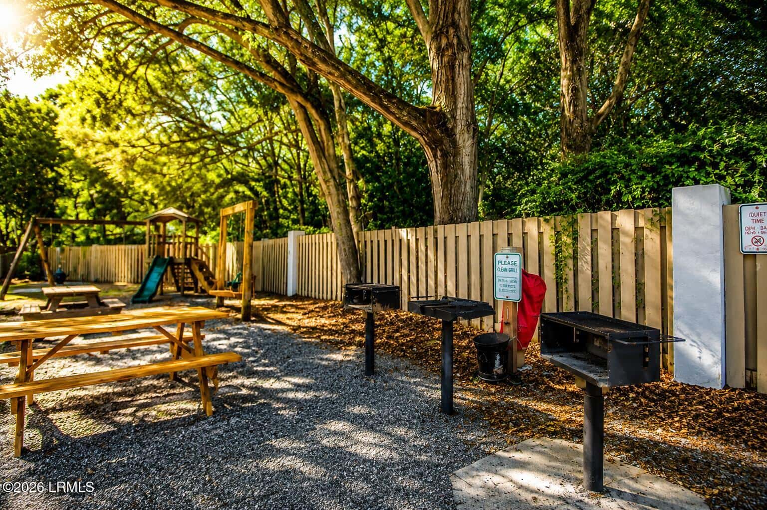 239 Beach City Road 1318, Hilton Head Island, SC 29926 — photo 23 of 38