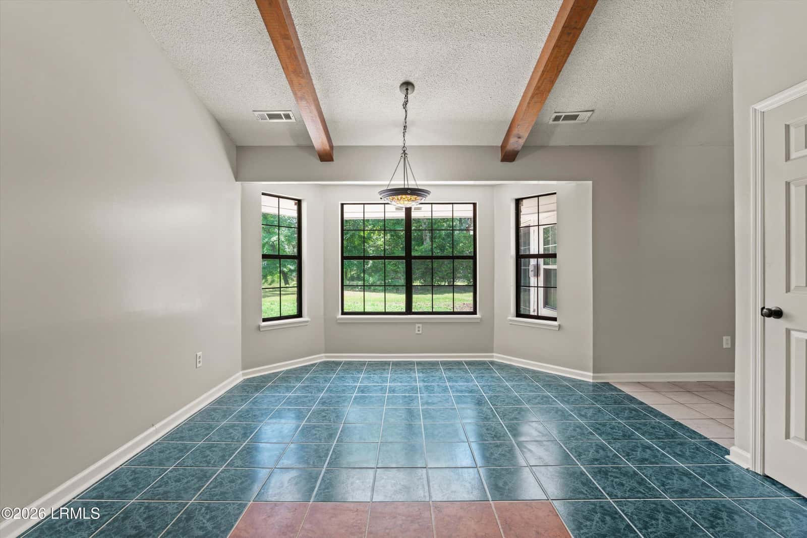 22 Chesterfield Drive, Beaufort, SC 29906 — photo 12 of 38