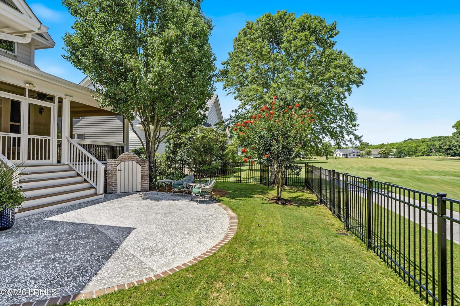 14 W National Boulevard, Beaufort, SC 29907 — photo 7 of 47
