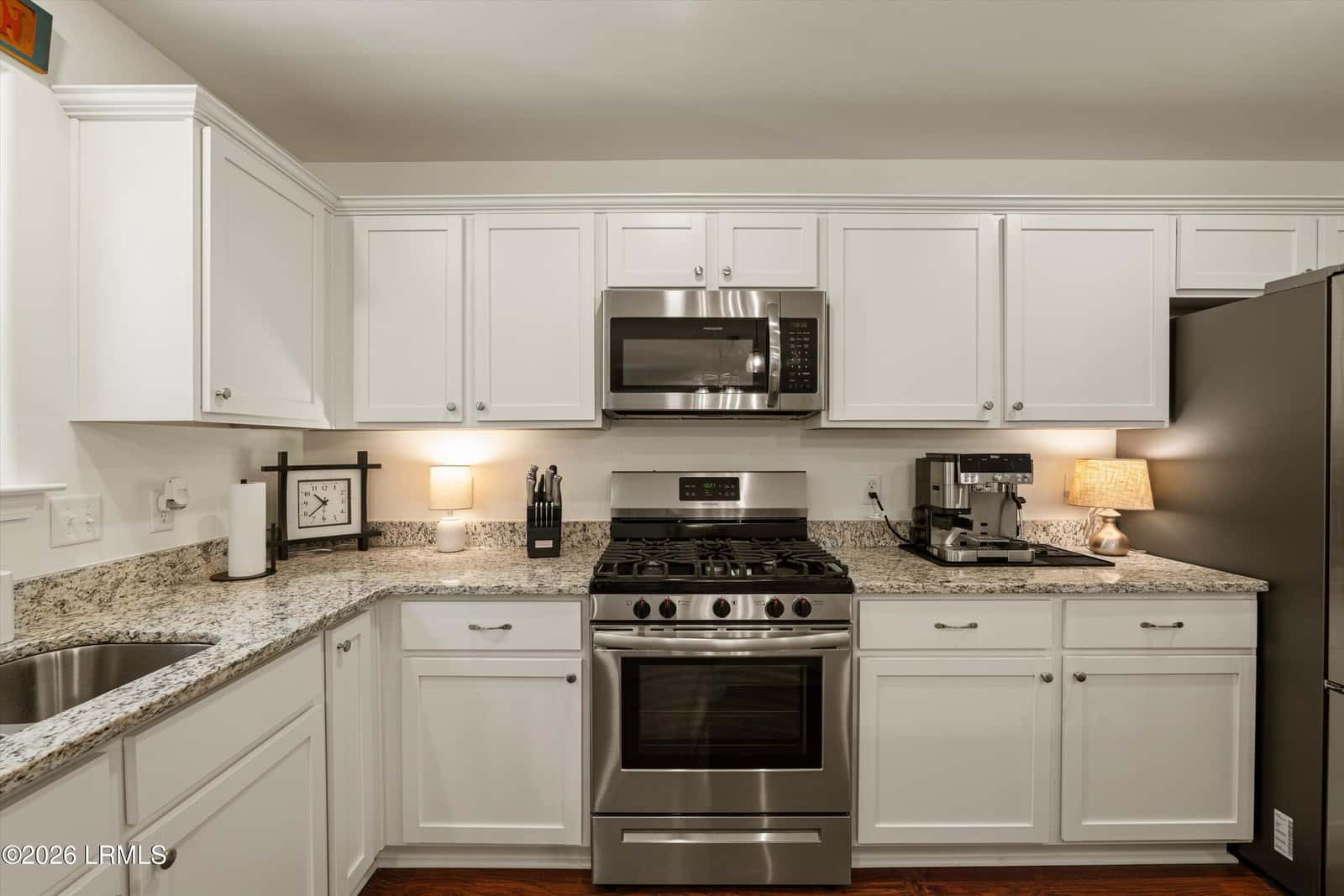 137 Teal Bluff Boulevard, Seabrook, SC 29940 — photo 11 of 37