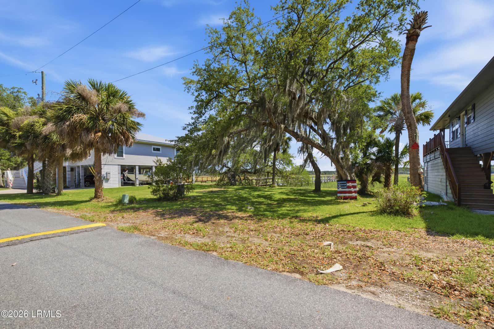 102 Tomahawk Trail, St. Helena Island, SC 29920 — photo 6 of 22