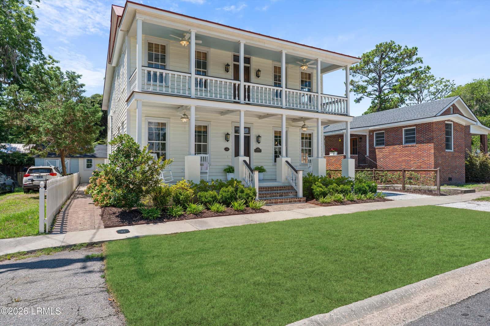 808 Washington Street, Beaufort, SC 29902 — photo 6 of 60