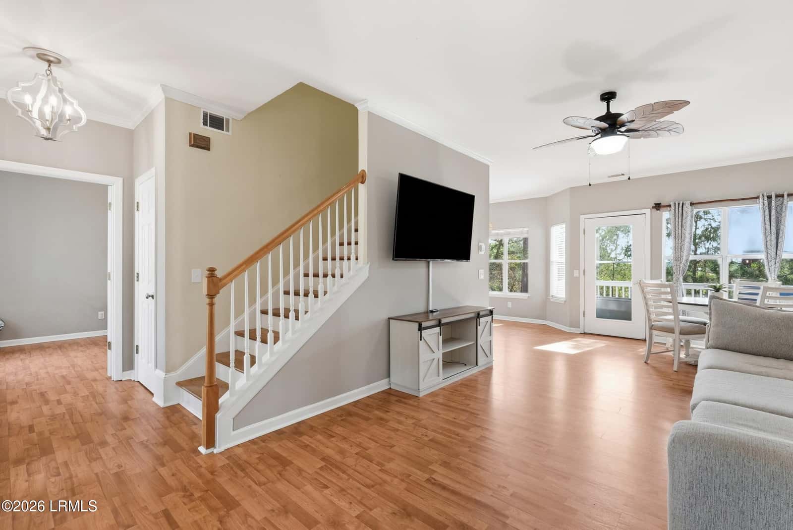 19 Pine Burr Road E 16, Hilton Head Island, SC 29926 — photo 3 of 20