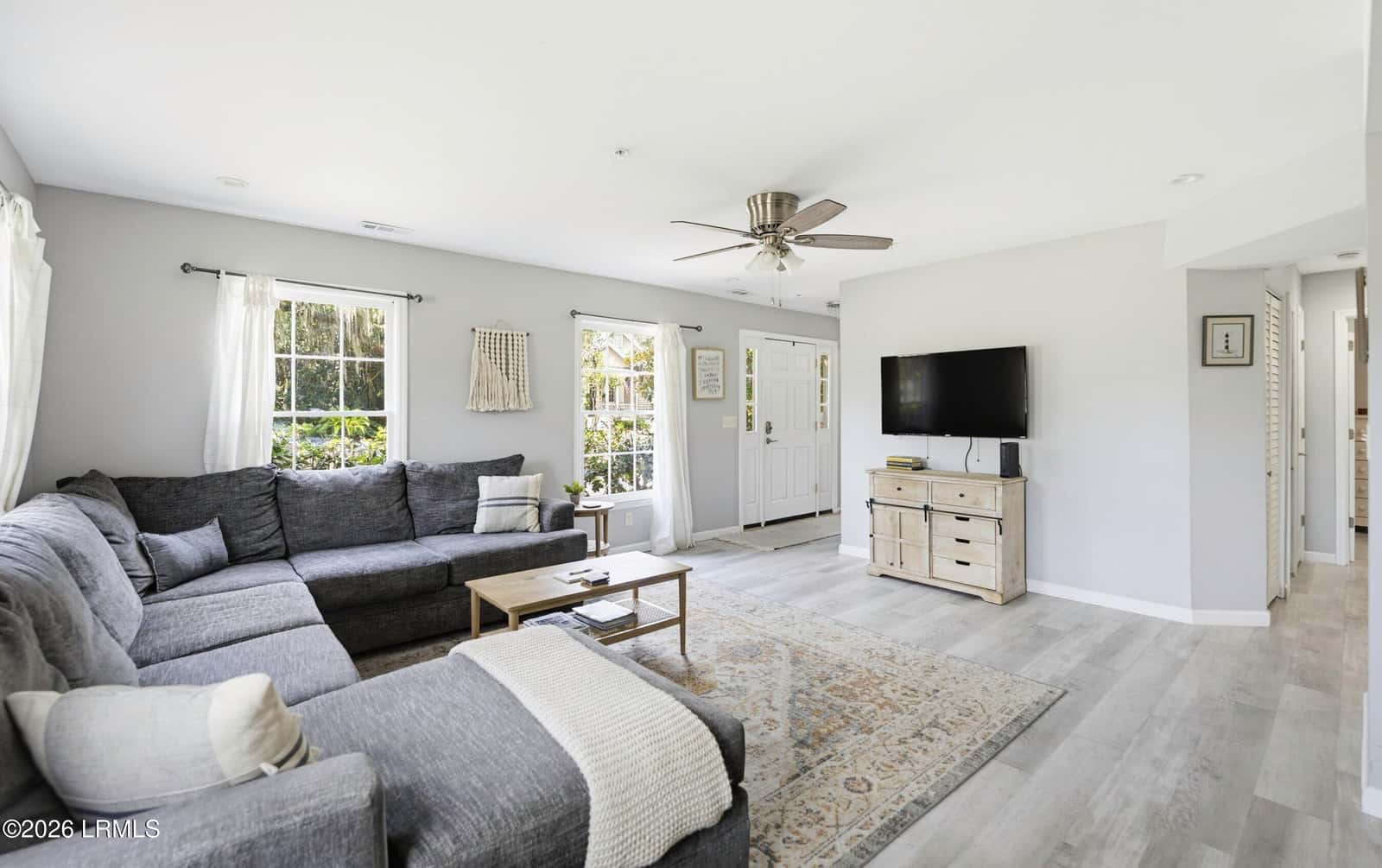 710 Prince, Beaufort, SC 29902 — photo 10 of 63