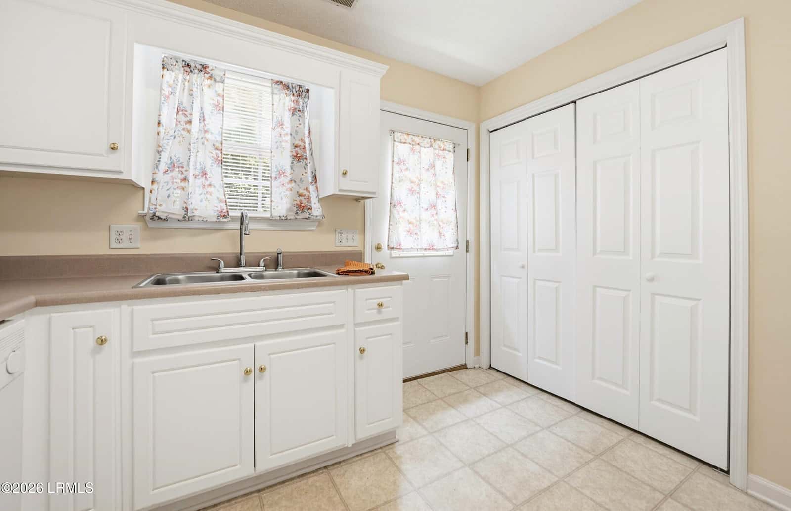 270 Cedar Grove Circle, Beaufort, SC 29902 — photo 13 of 36