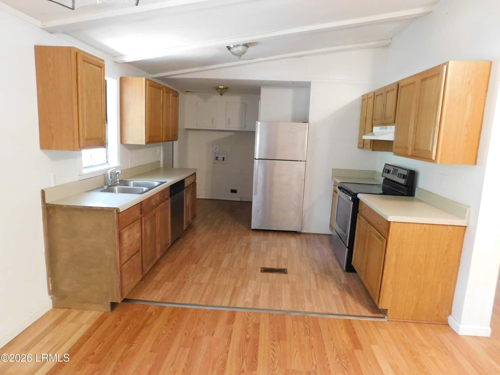 911 Grant Street, Beaufort, SC 29906 — photo 15 of 28