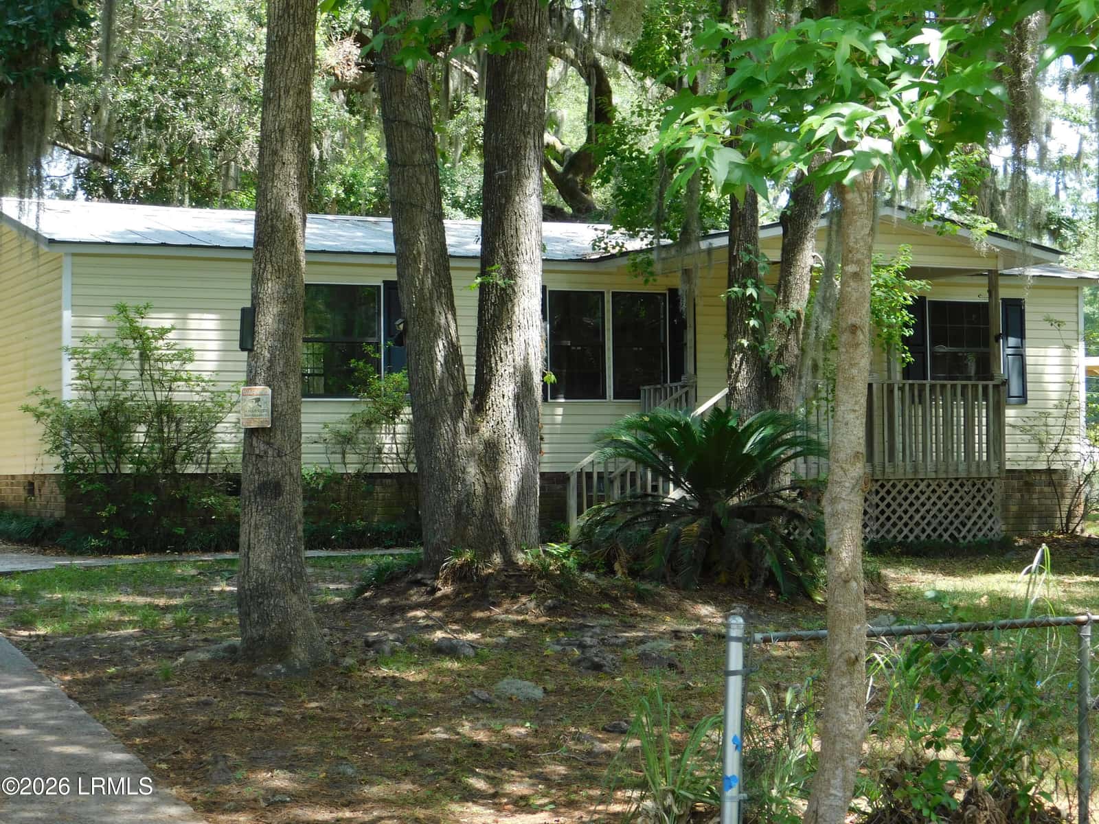 911 Grant Street, Beaufort, SC 29906 — photo 13 of 28