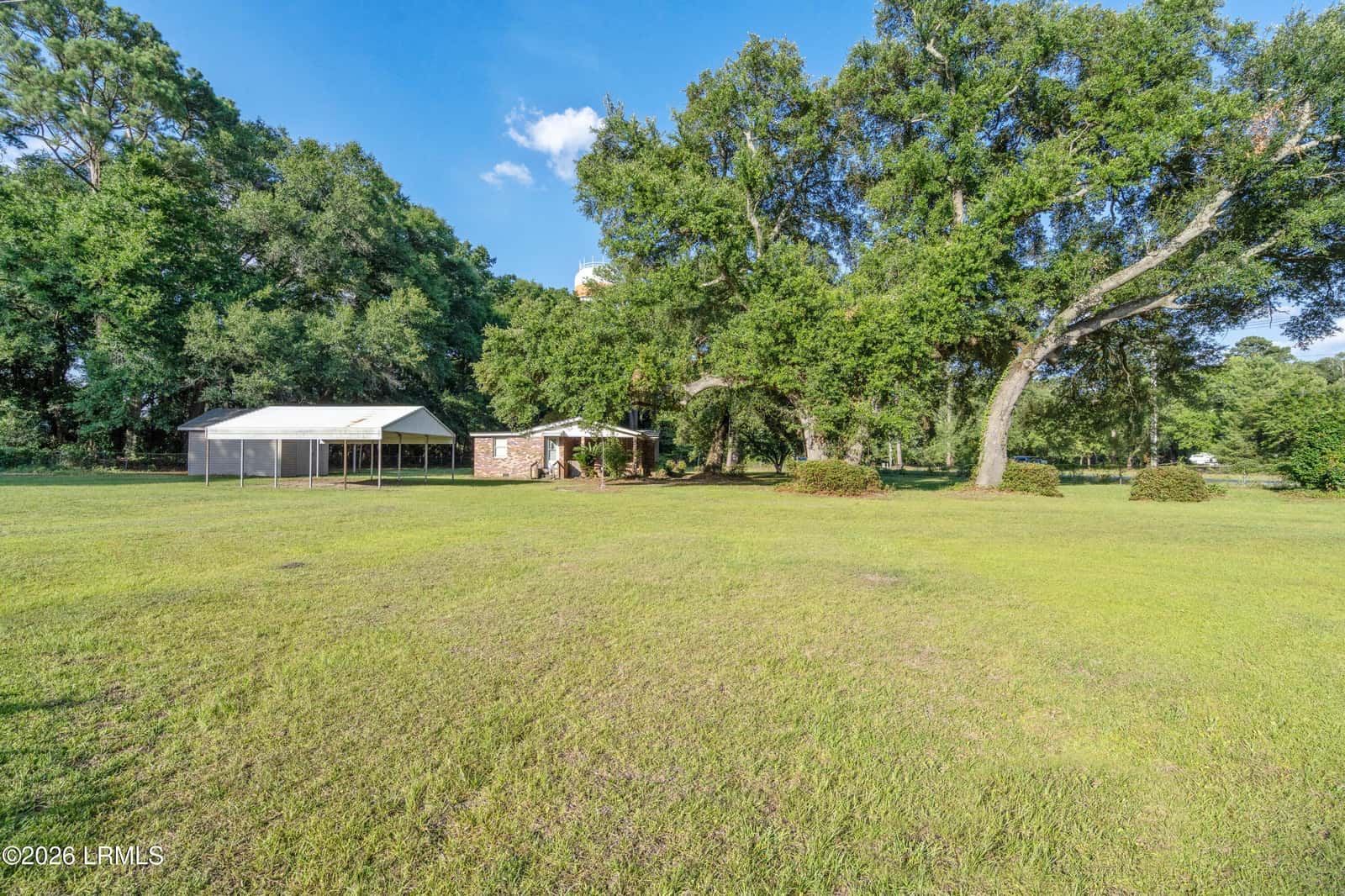 2 Parker Drive, Beaufort, SC 29906 — photo 9 of 25