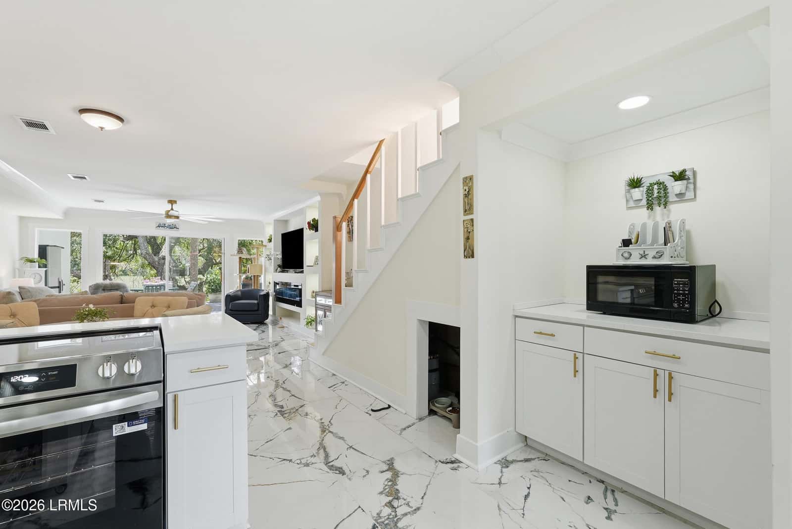2 William Hilton Parkway 407, Hilton Head Island, SC 29926 — photo 14 of 54