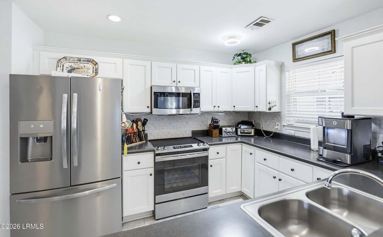 22 Applemint Lane, Beaufort, SC 29906 — photo 9 of 31