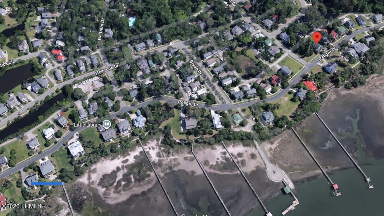 18 Petigru Drive, Beaufort, SC 29902 — photo 4 of 17