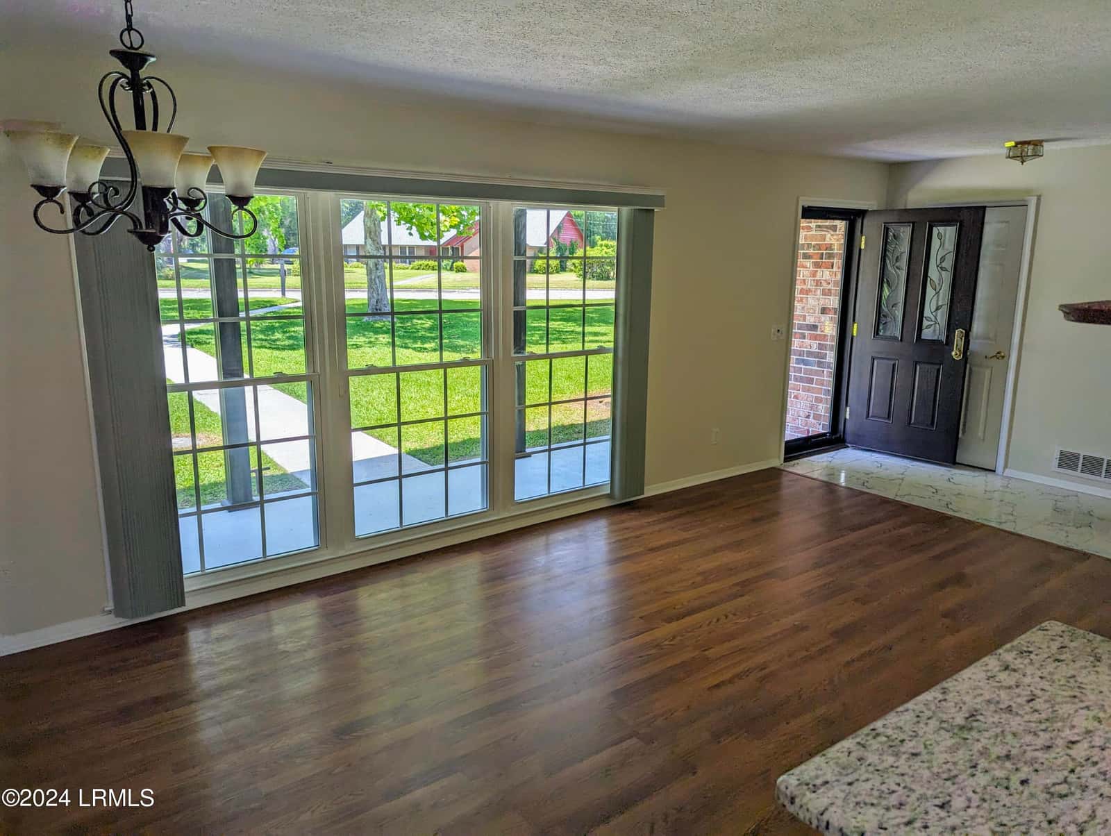 2233 Salem Road, Beaufort, SC 29902 — photo 6 of 26