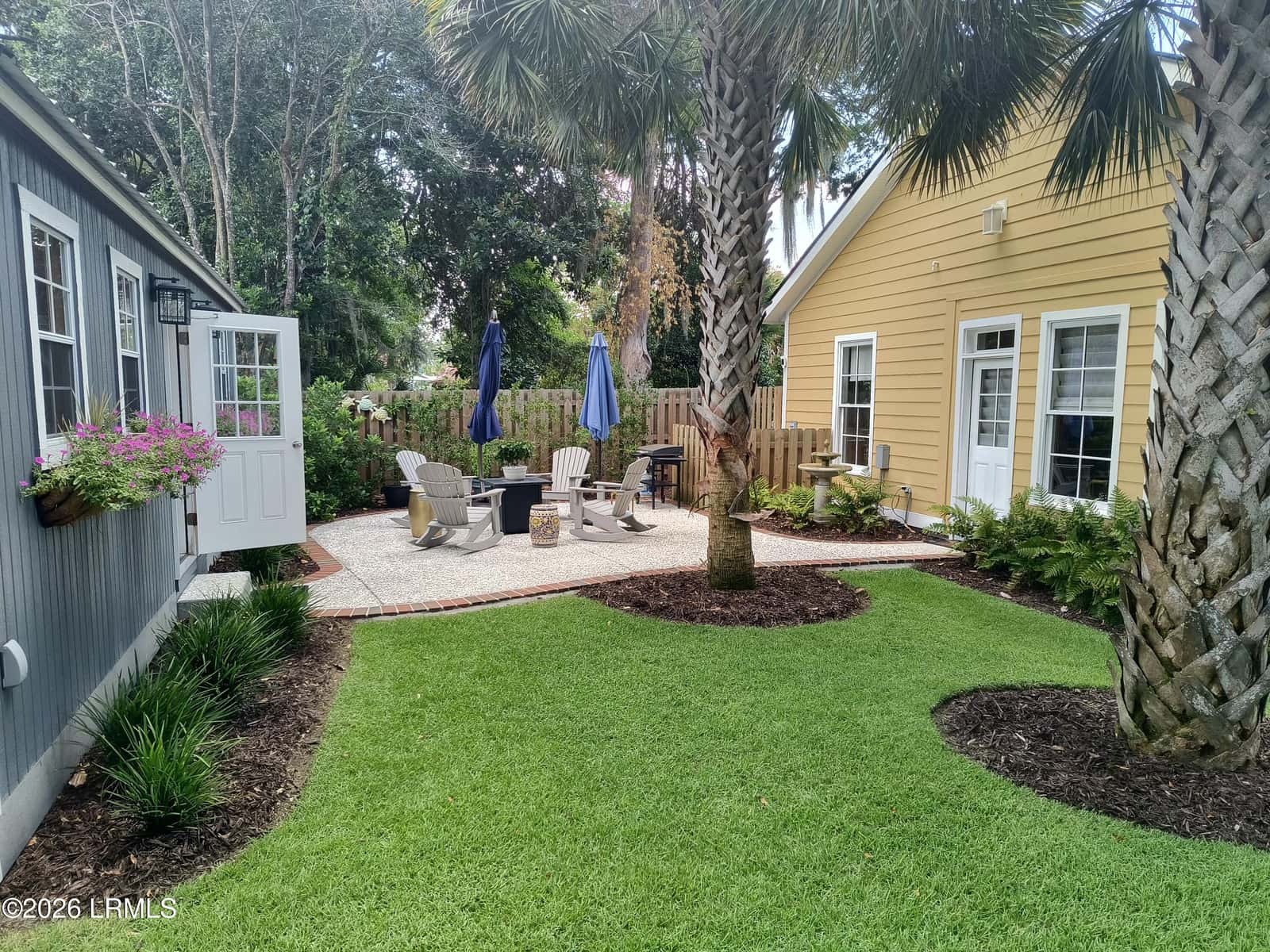1111 Washington Street, Beaufort, SC 29902 — photo 13 of 31