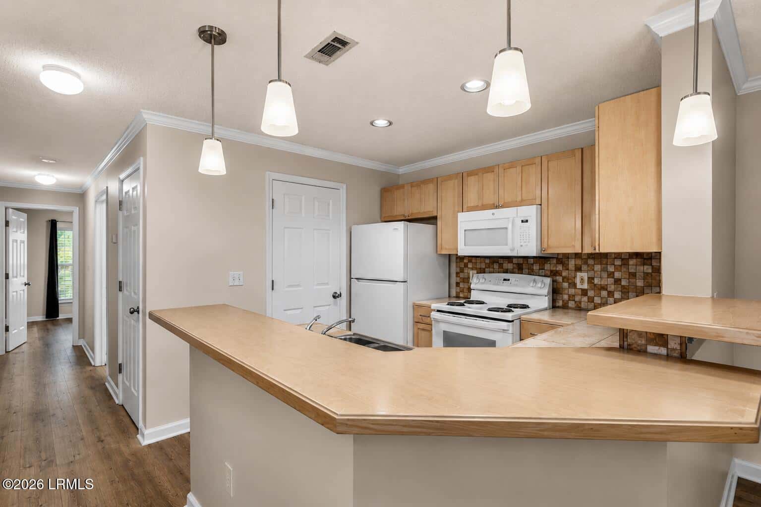 100 Kensington Boulevard 405, Bluffton, SC 29910 — photo 3 of 36