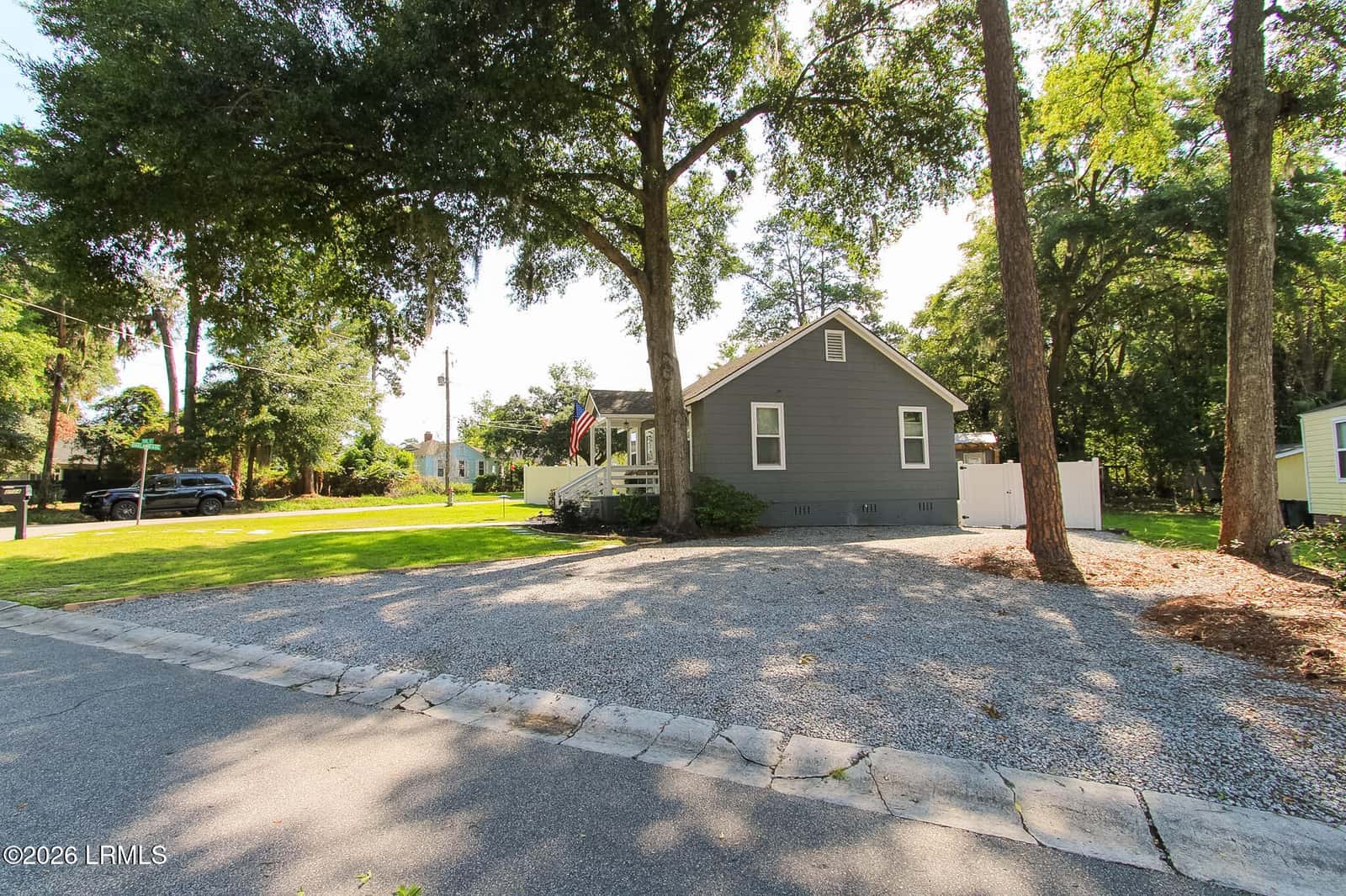 2724 Oaklawn Avenue, Beaufort, SC 29902 — photo 26 of 31