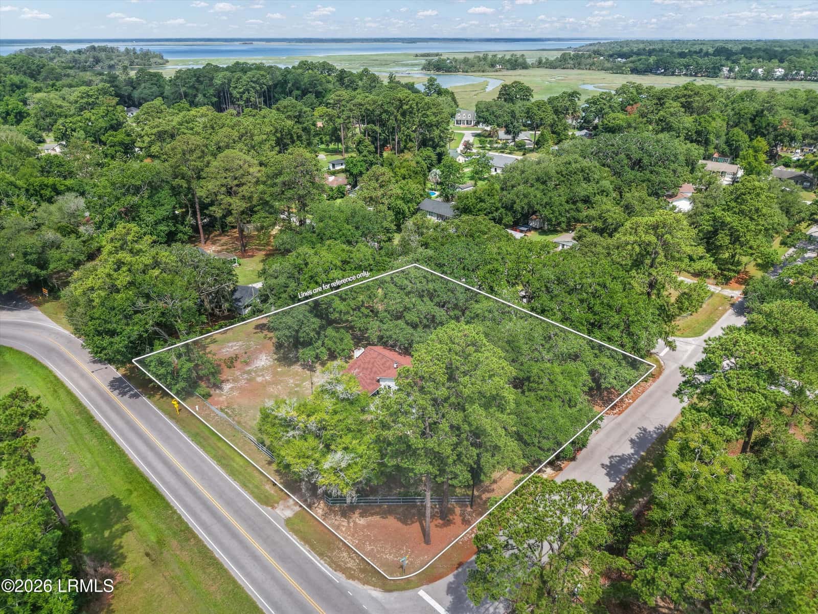 654 Broad River Boulevard, Beaufort, SC 29906 — photo 9 of 47