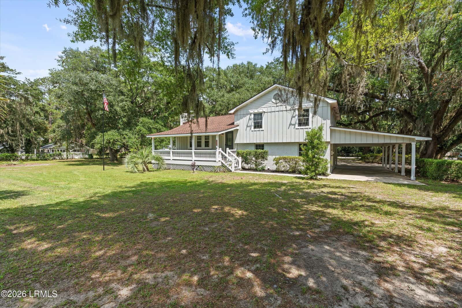654 Broad River Boulevard, Beaufort, SC 29906 — photo 10 of 47