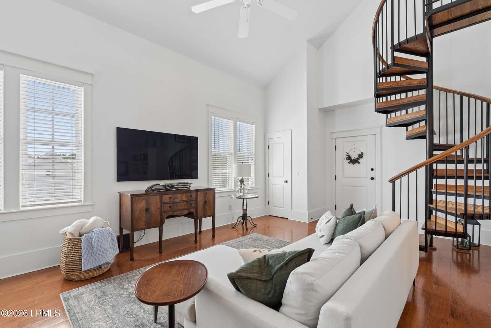 6 Abbey Row 3b, Beaufort, SC 29906 — photo 10 of 48
