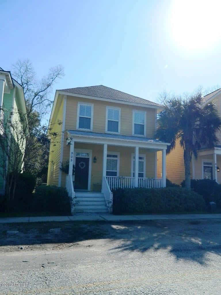 905 12th Street, Port Royal, SC 29935 — photo 1 of 30
