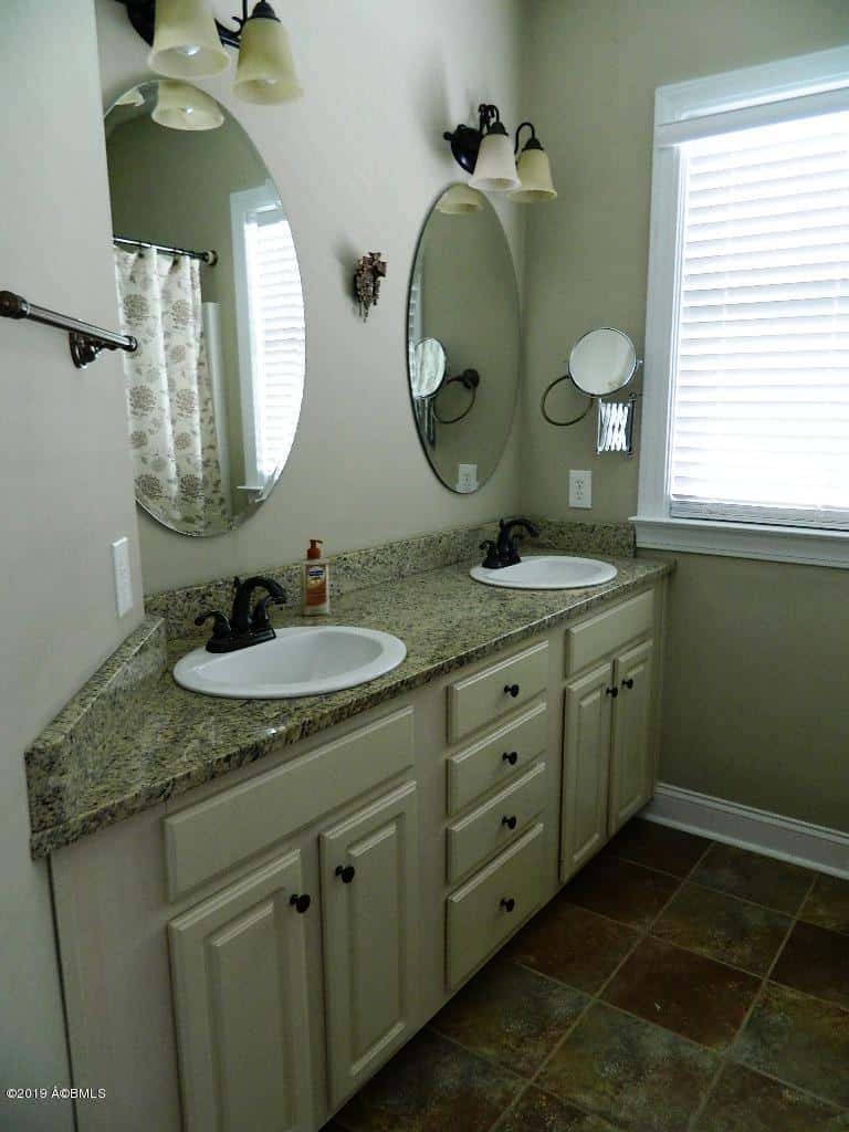 905 12th Street, Port Royal, SC 29935 — photo 13 of 30