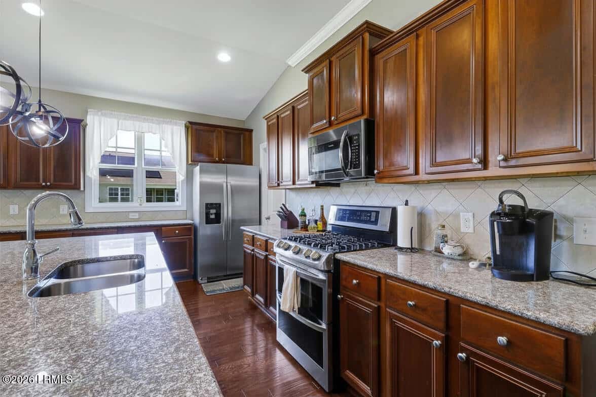 19 Bahr Mill Lane, Bluffton, SC 29909 — photo 8 of 58