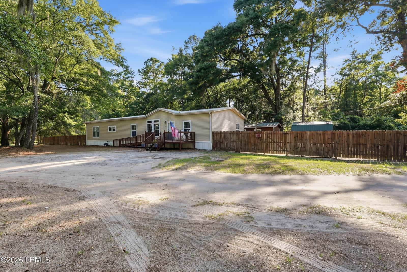 25 Billy Hill Road, Beaufort, SC 29906 — photo 5 of 46