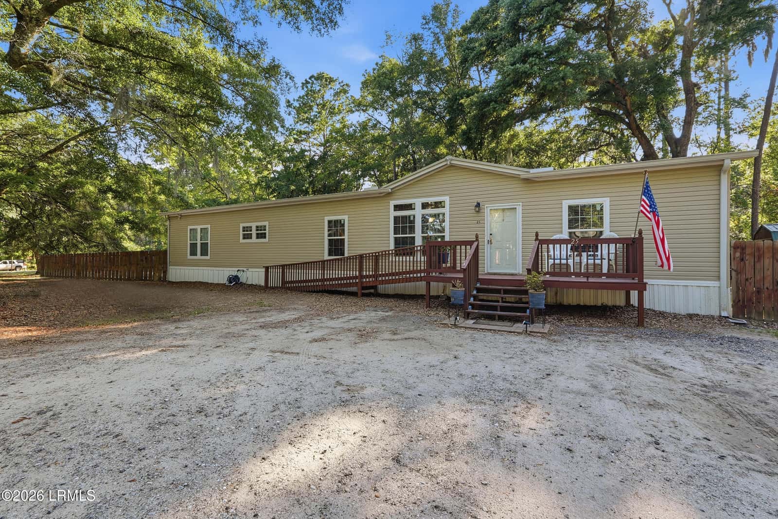 25 Billy Hill Road, Beaufort, SC 29906 — photo 3 of 46