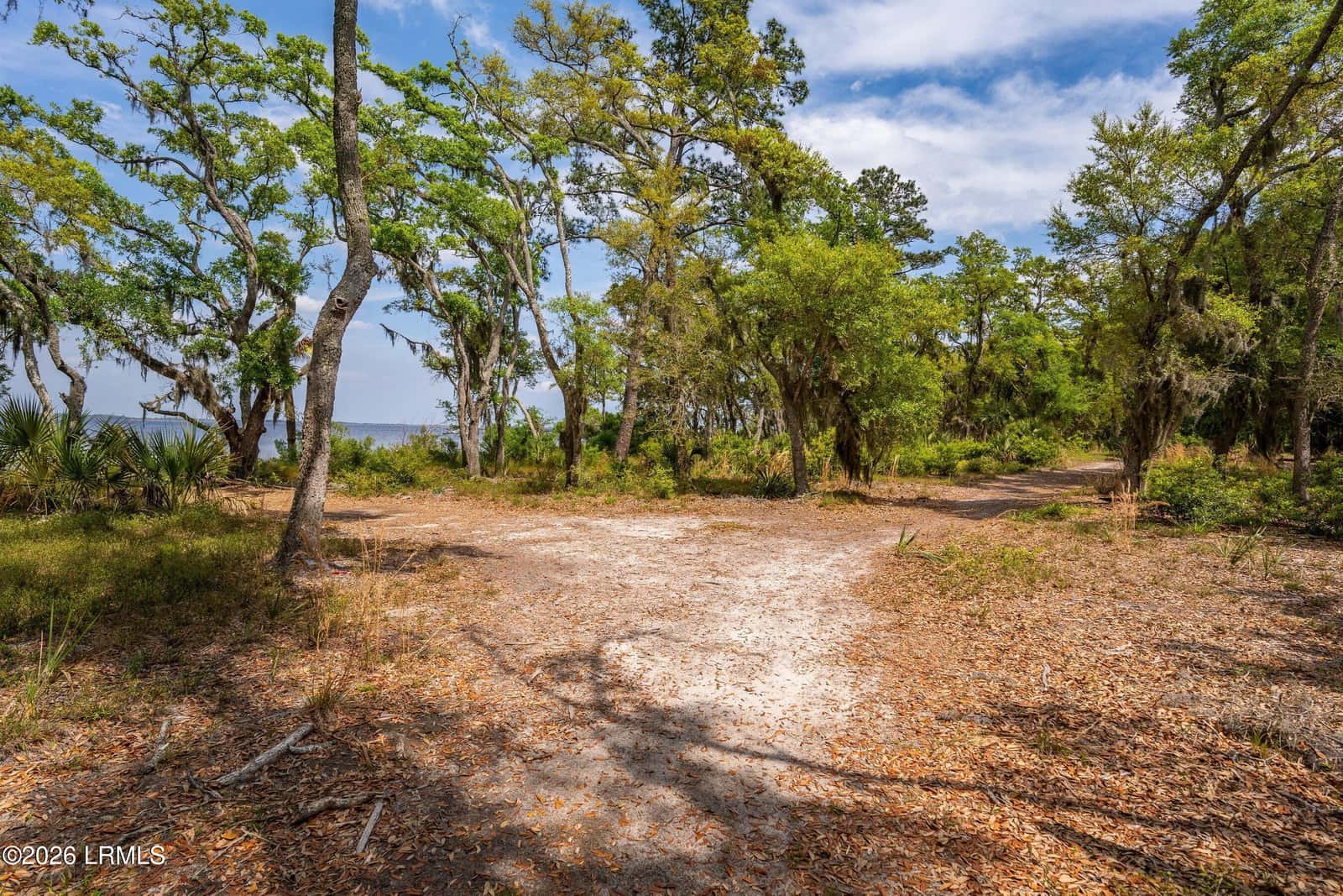 230 Old Plantation Drive W, Beaufort, SC 29907 — photo 11 of 21