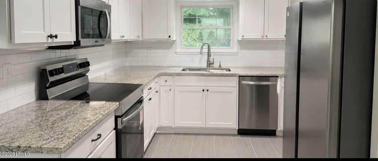 399 Byrd Street S, Fairfax, SC 29827 — photo 3 of 7