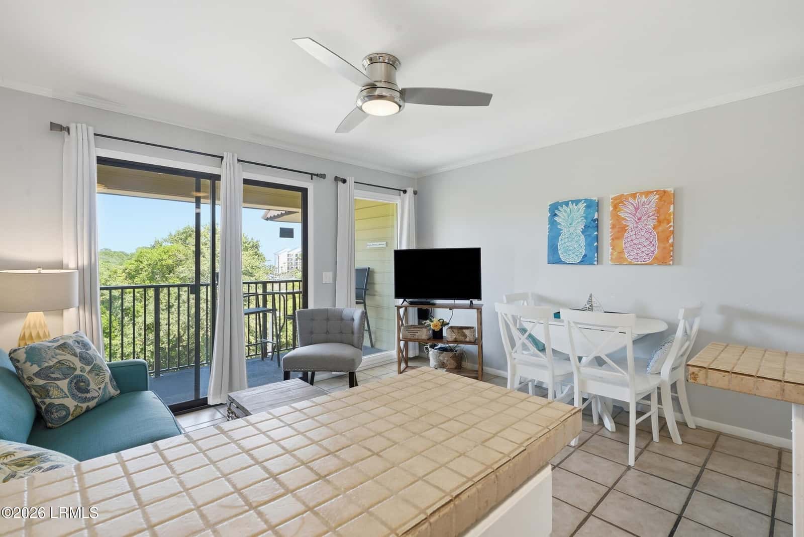 40 Folly Field Road C302, Hilton Head Island, SC 29928 — photo 11 of 42
