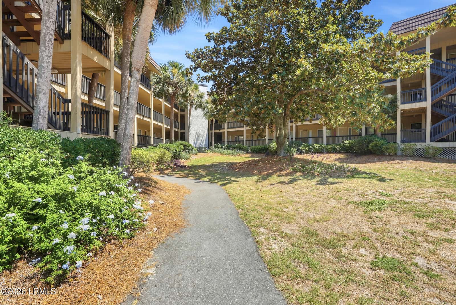 40 Folly Field Road C302, Hilton Head Island, SC 29928 — photo 22 of 42