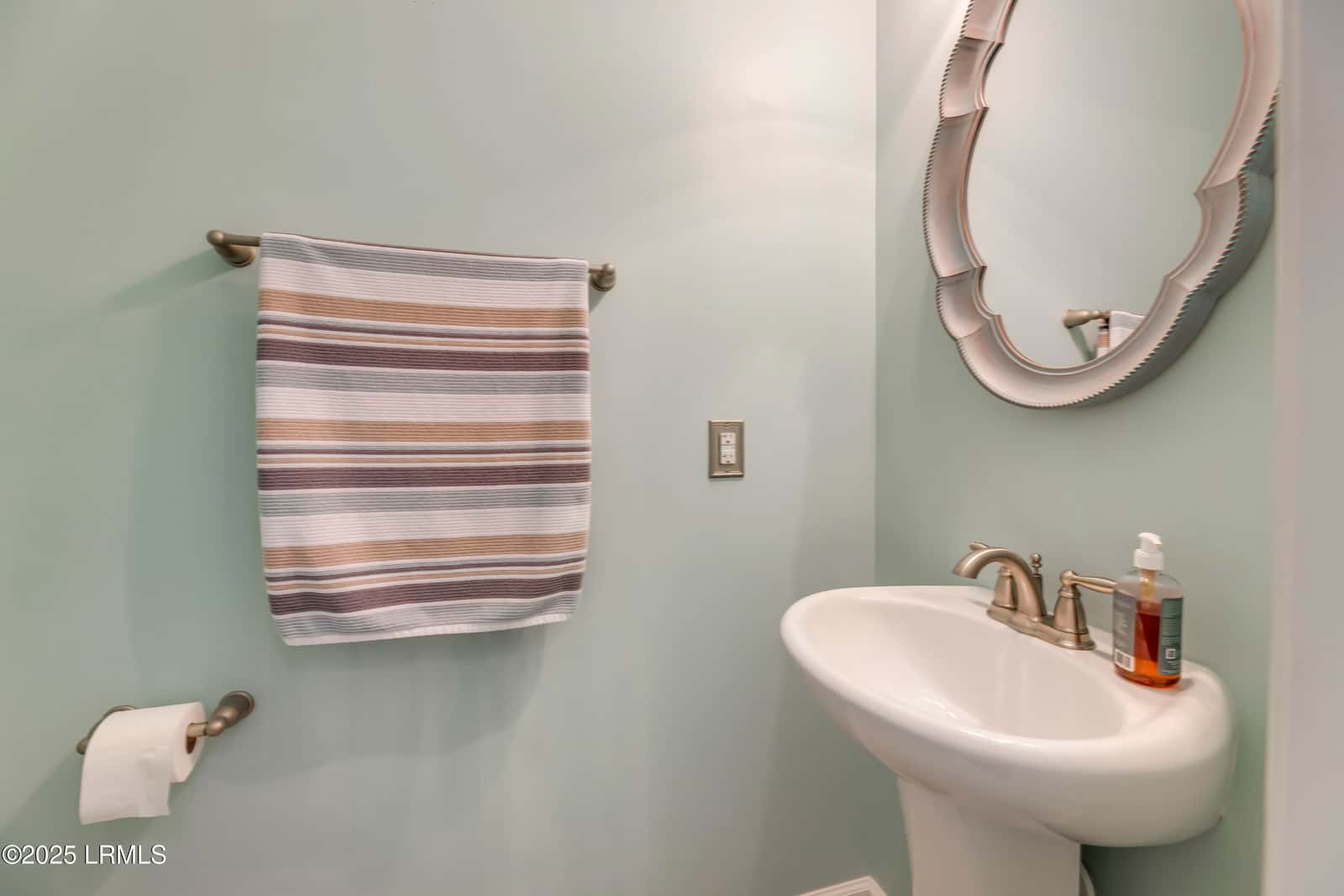4 Tybee Island Court, Bluffton, SC 29910 — photo 17 of 69