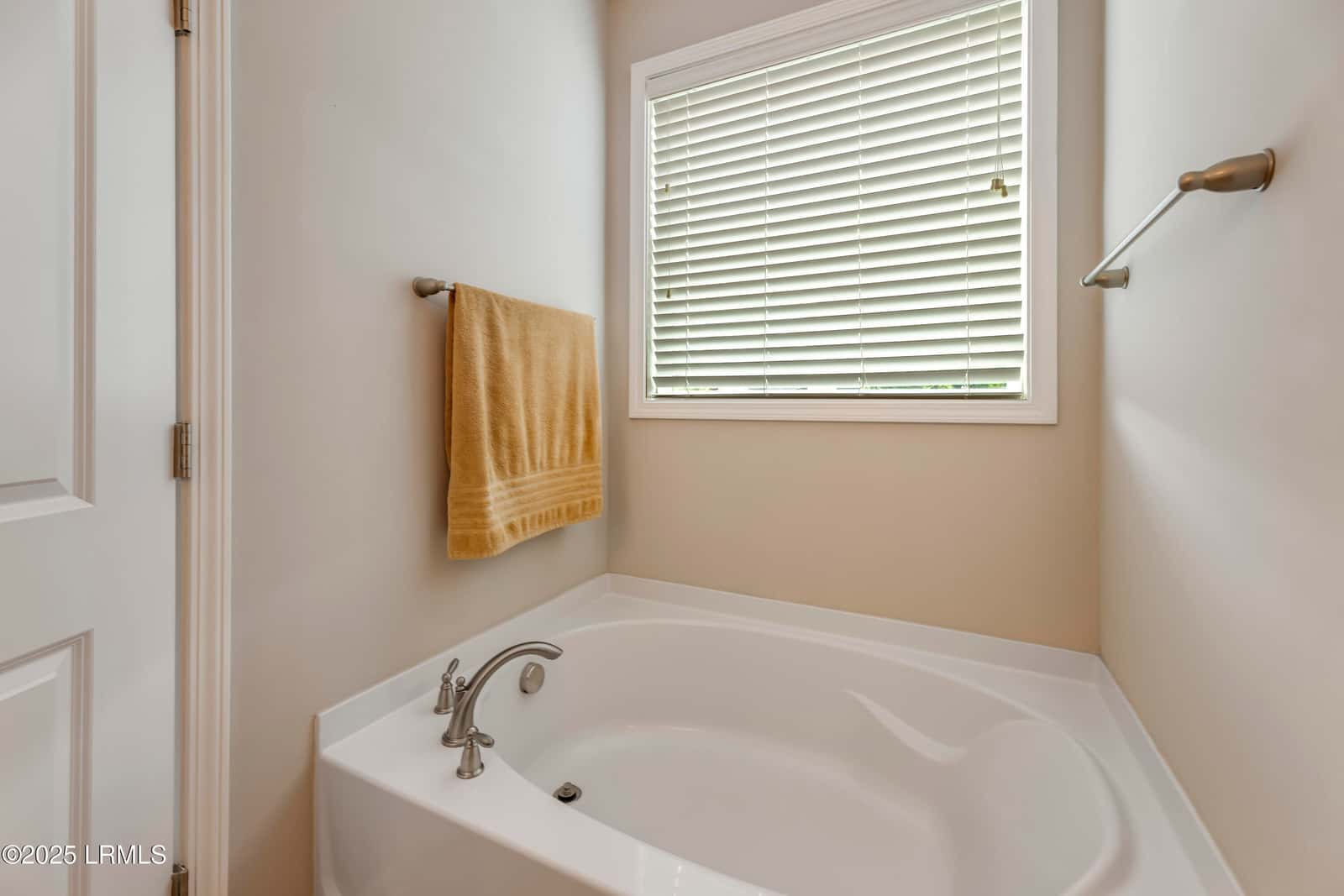 4 Tybee Island Court, Bluffton, SC 29910 — photo 21 of 69