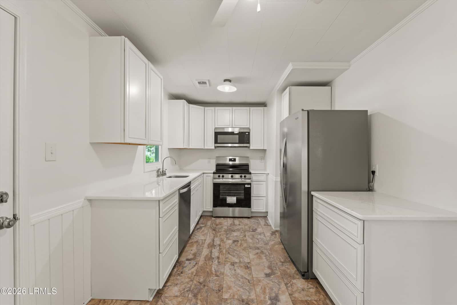 2905 Third Street, Beaufort, SC 29902 — photo 11 of 39