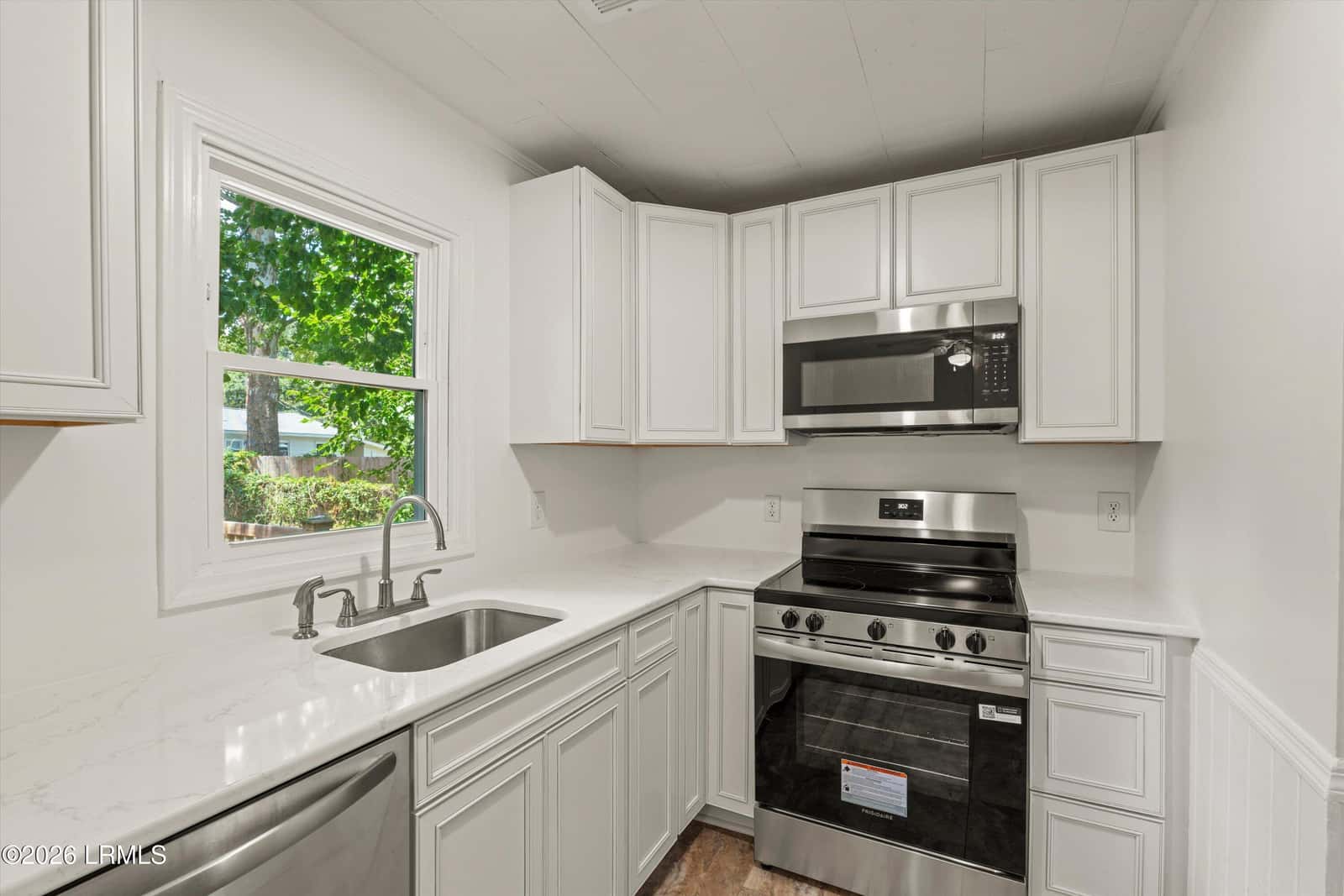 2905 Third Street, Beaufort, SC 29902 — photo 12 of 39