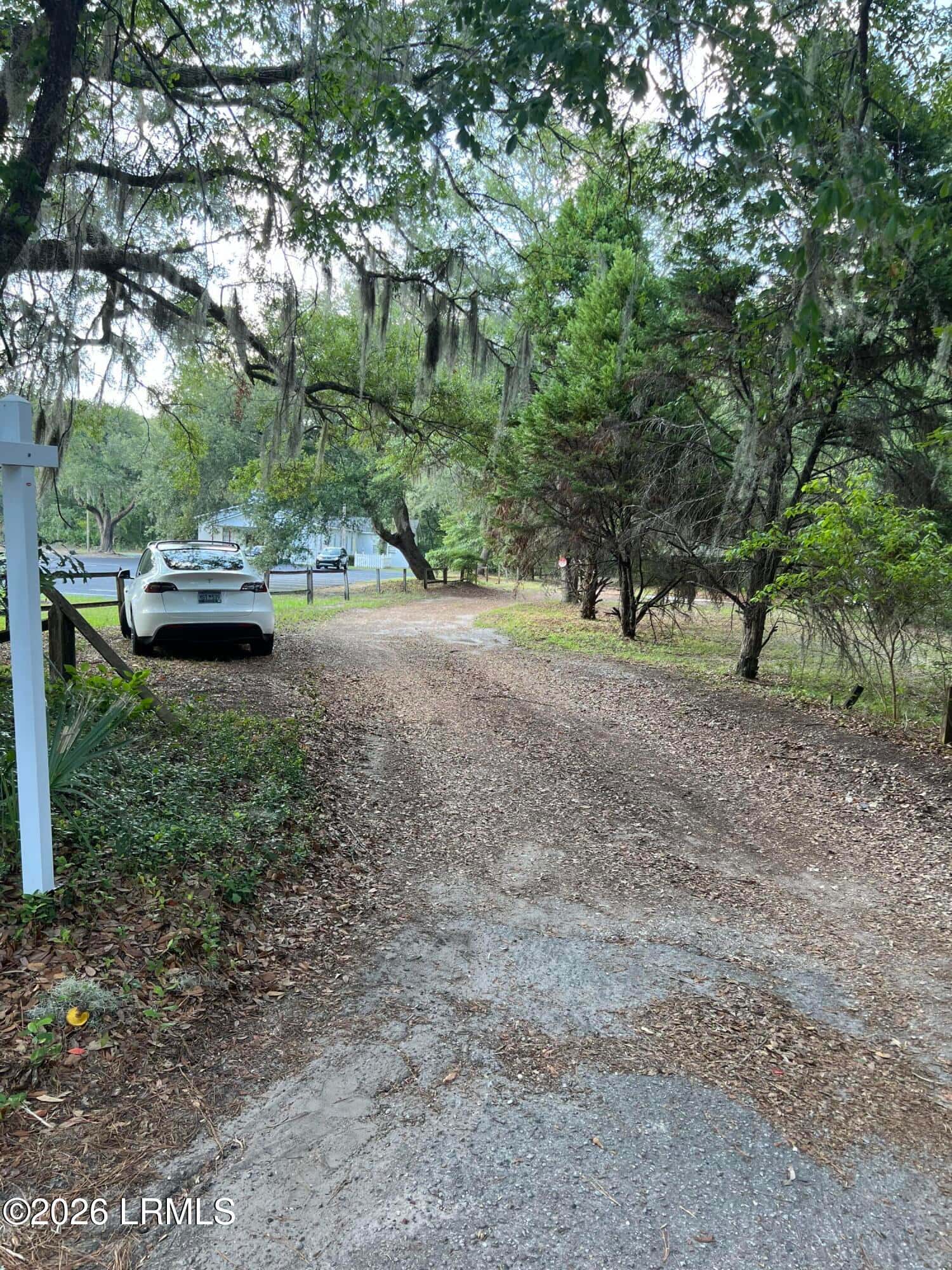 20 Churchdale Drive, Beaufort, SC 29906 — photo 4 of 18