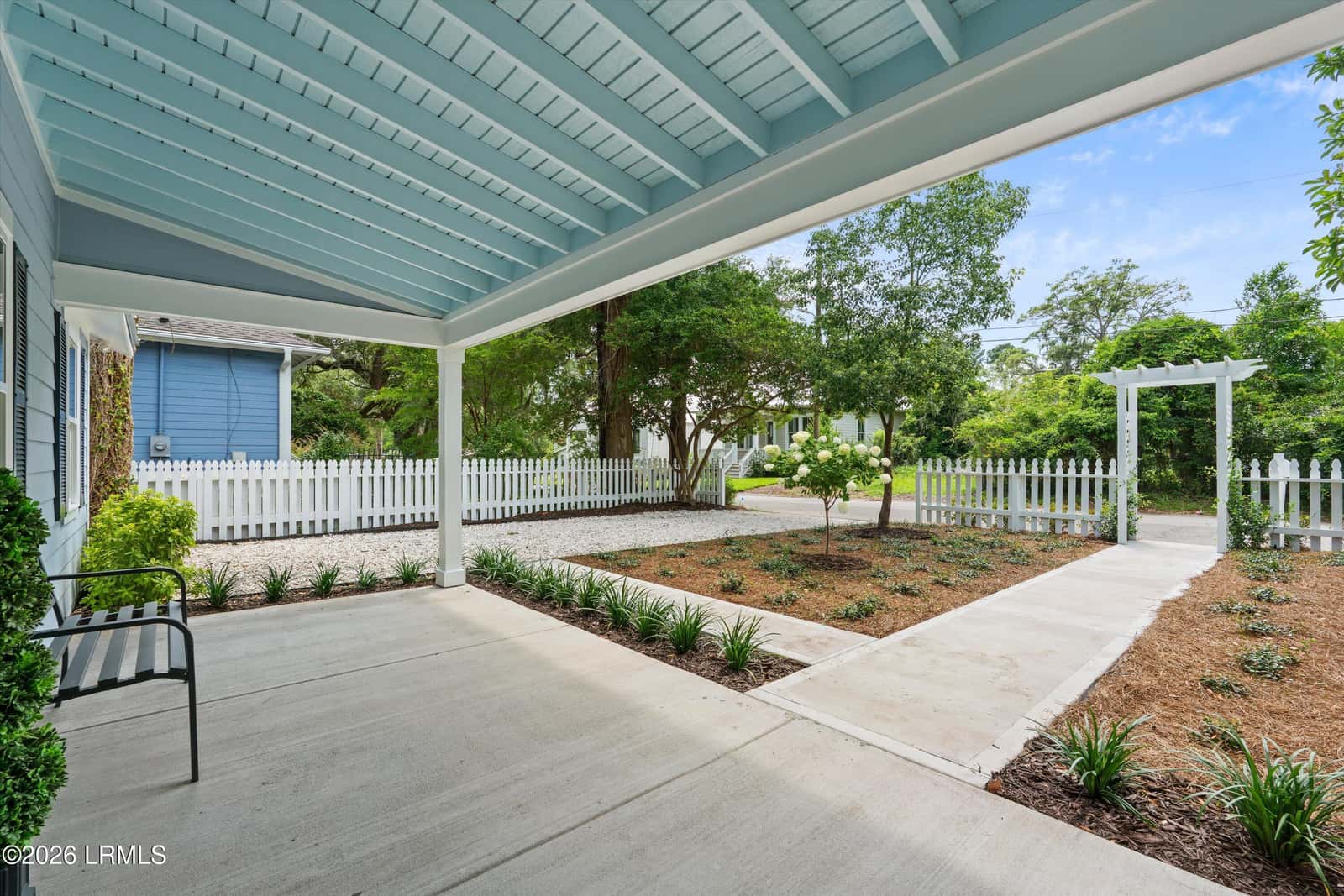 417 Waight Street, Beaufort, SC 29902 — photo 9 of 29