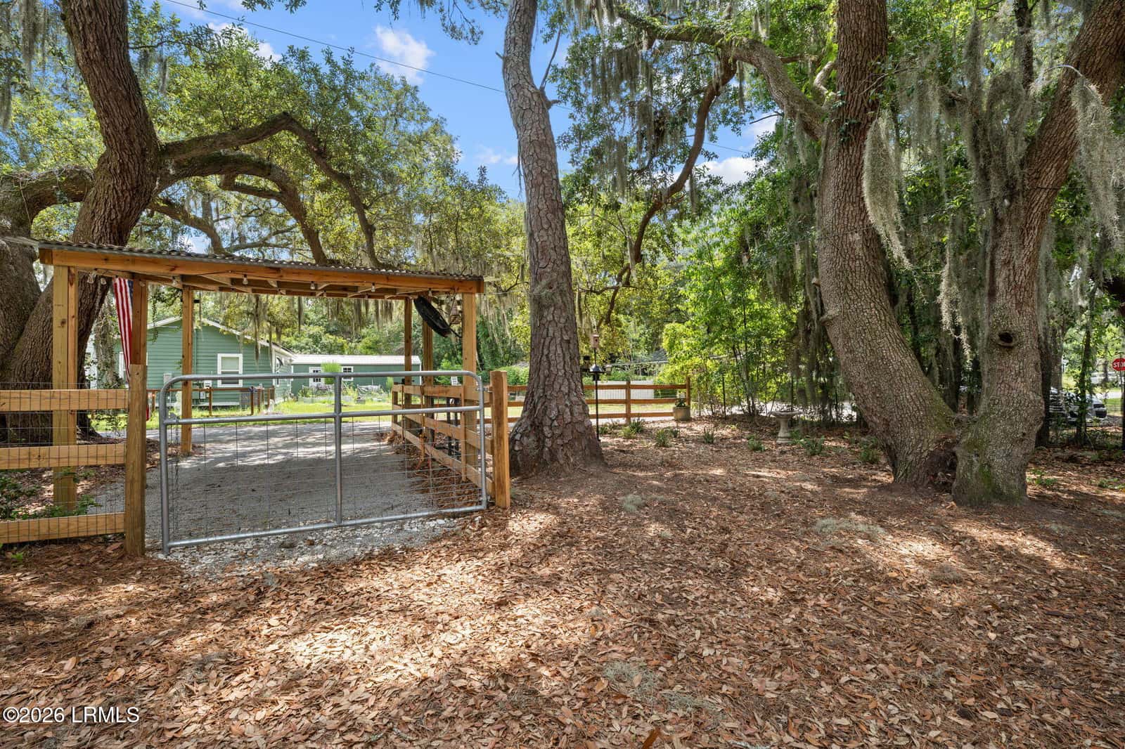 1102 Lafayette Street, Beaufort, SC 29902 — photo 24 of 36
