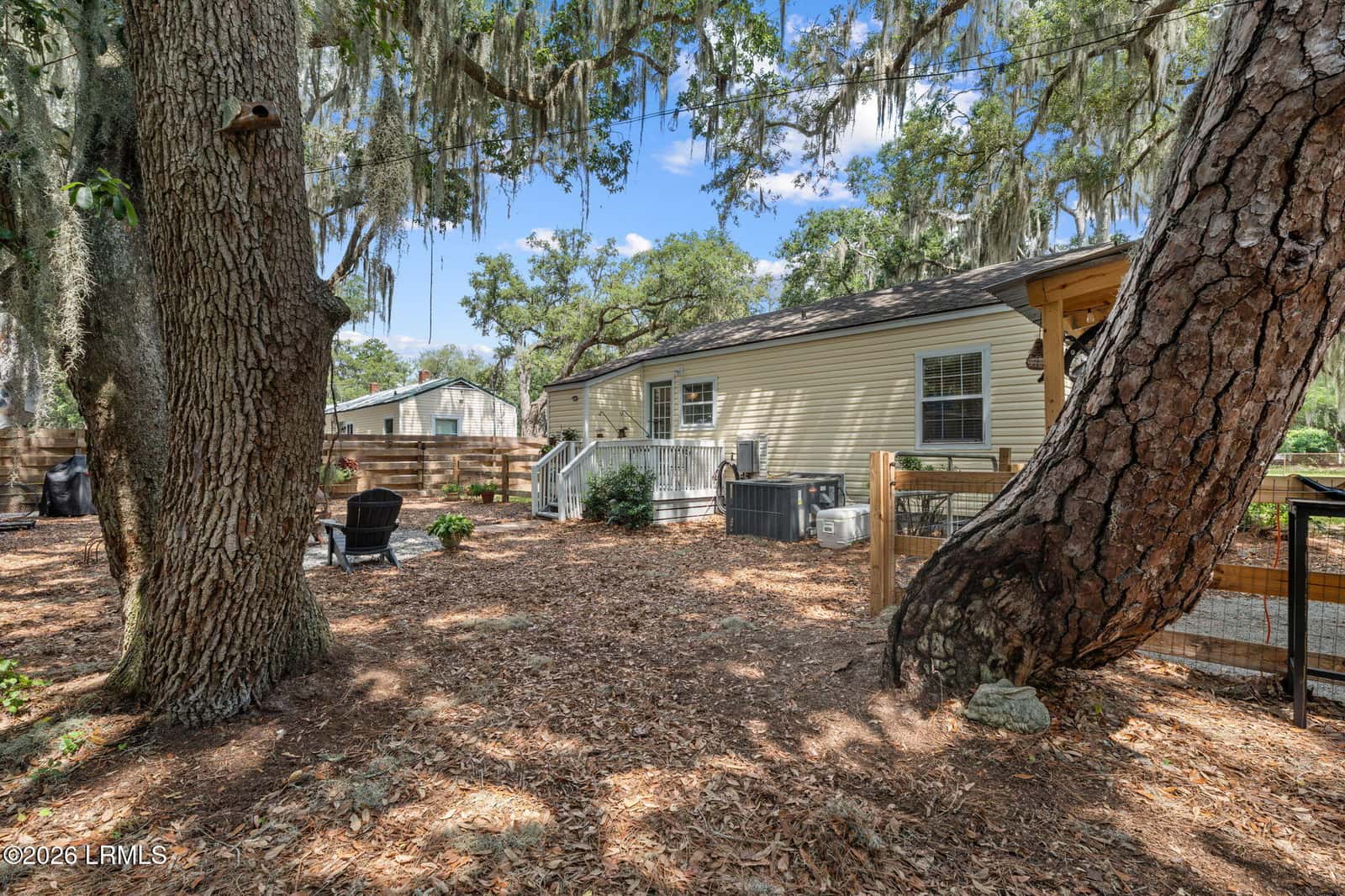 1102 Lafayette Street, Beaufort, SC 29902 — photo 25 of 36
