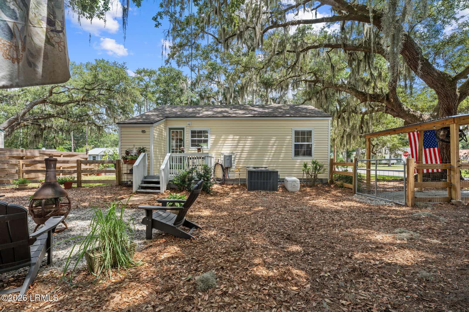 1102 Lafayette Street, Beaufort, SC 29902 — photo 27 of 36