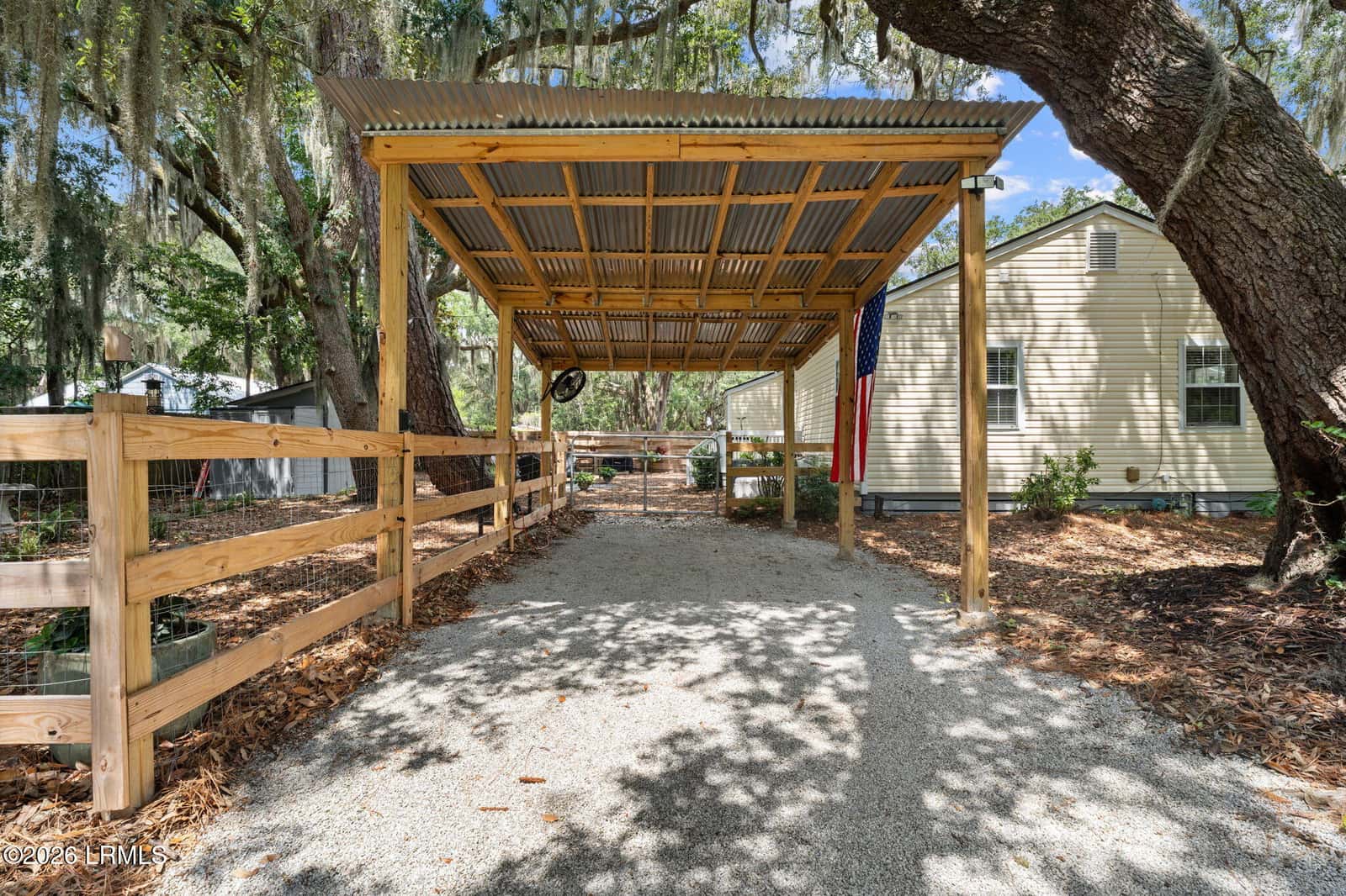 1102 Lafayette Street, Beaufort, SC 29902 — photo 31 of 36