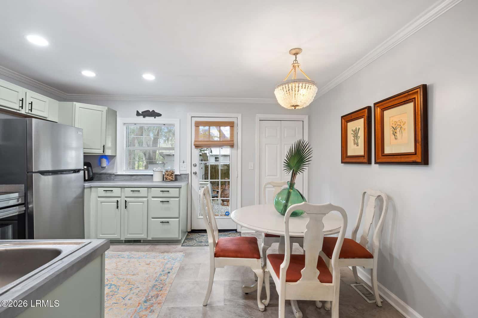 1102 Lafayette Street, Beaufort, SC 29902 — photo 9 of 36