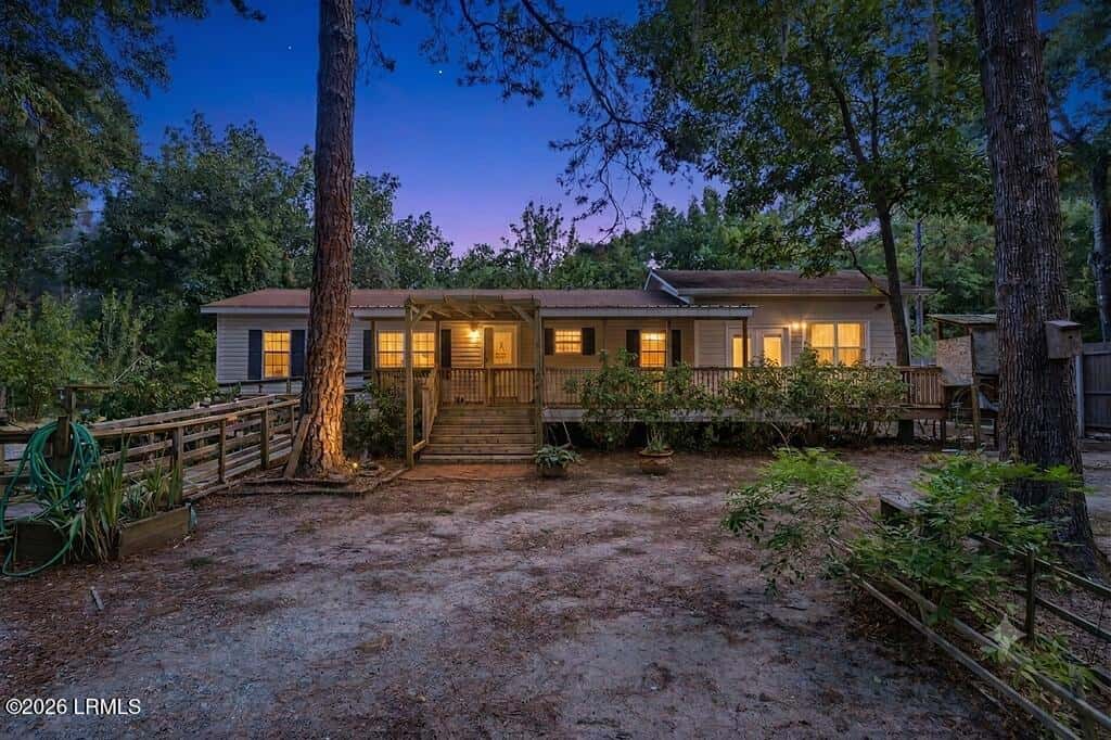 21 Sandstone Circle, Beaufort, SC 29906 — photo 14 of 35