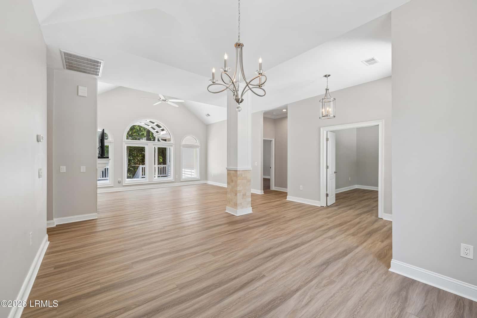 11 Forest Drive, Hilton Head Island, SC 29928 — photo 16 of 67
