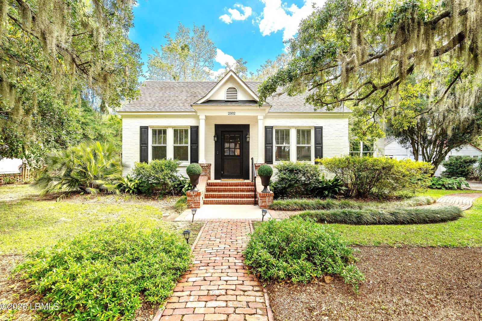 2102 North Street, Beaufort, SC 29902 — photo 2 of 43