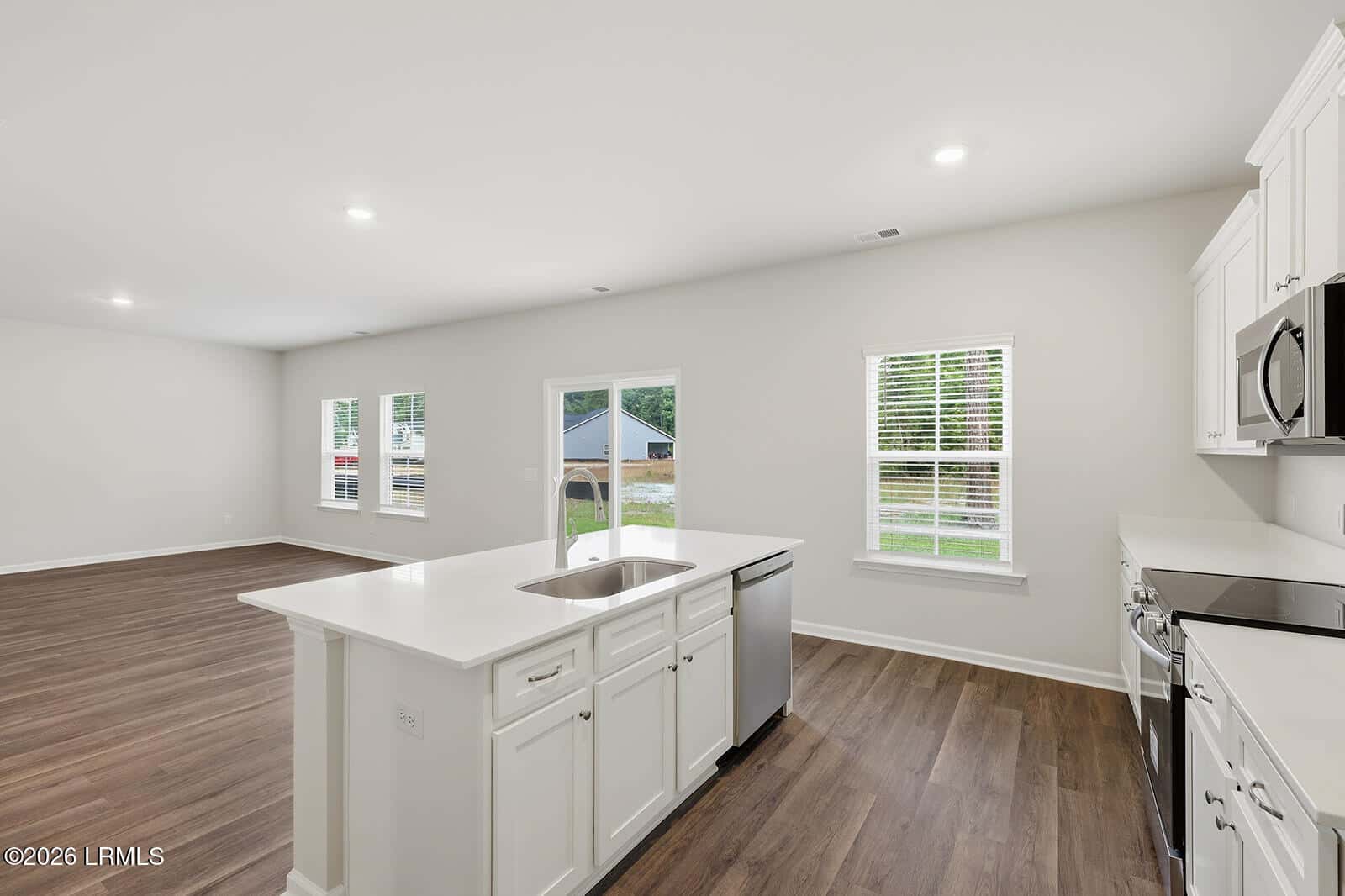 99 Jinks Street, Yemassee, SC 29945 — photo 10 of 43