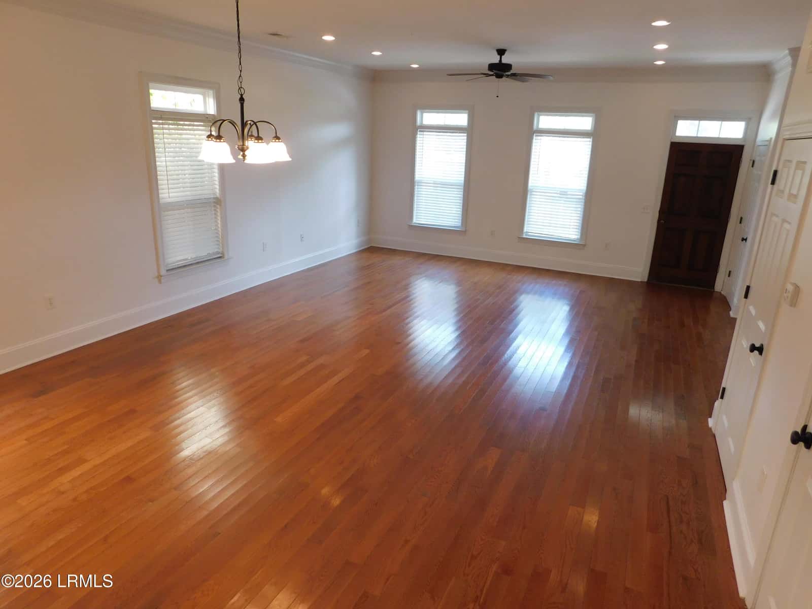 905 12th Street, Port Royal, SC 29935 — photo 3 of 50