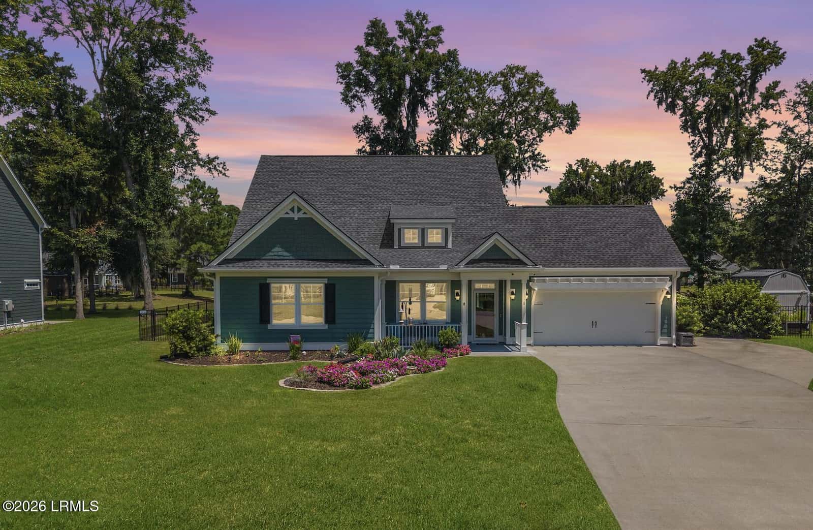 8 Fox Sparrow Road, Beaufort, SC 29907 — photo 1 of 32