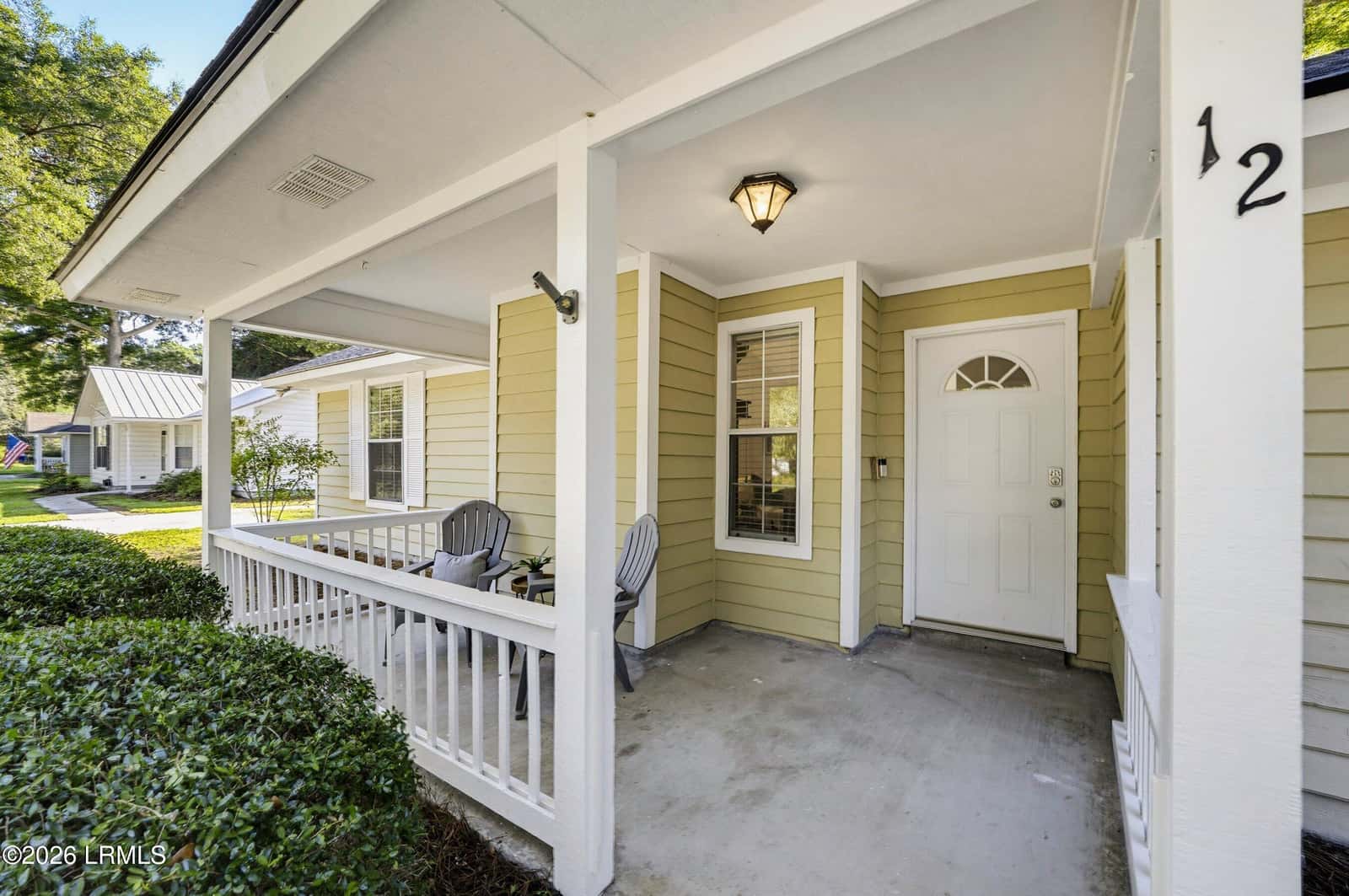 12 Robin Way, Beaufort, SC 29907 — photo 3 of 37
