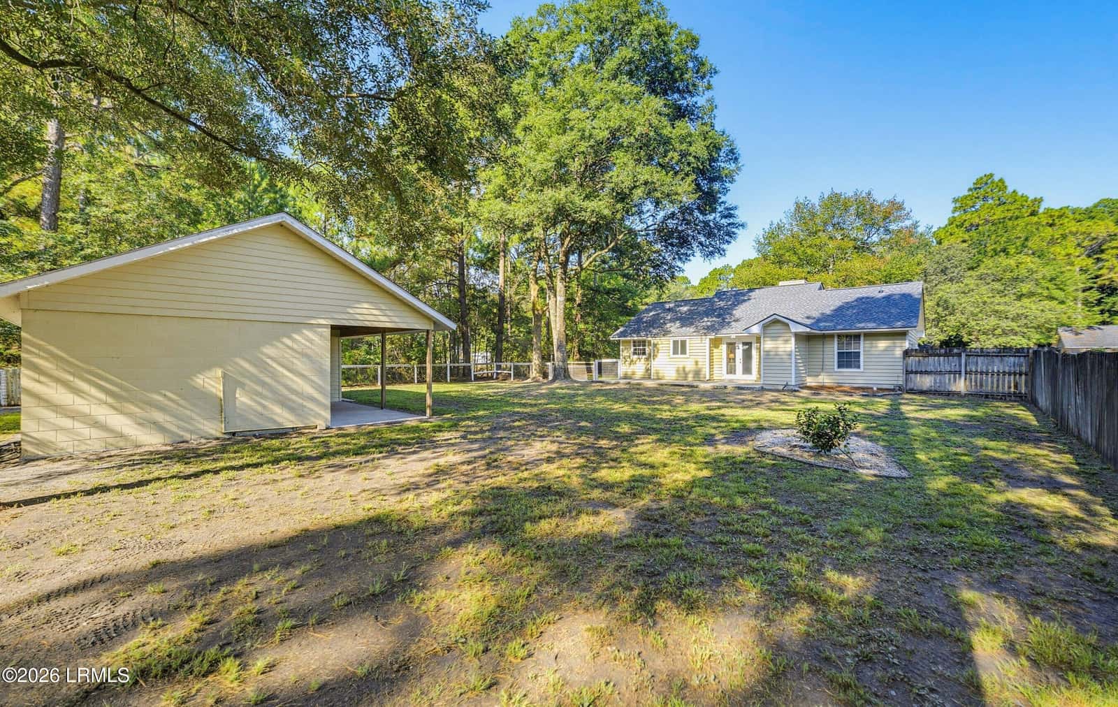 12 Robin Way, Beaufort, SC 29907 — photo 29 of 37